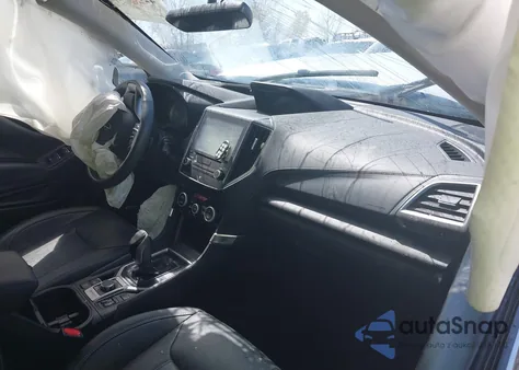 2021 Subaru Forester Touring z USA, uszkodzony, nr VIN JF2SKAXC0MH447252